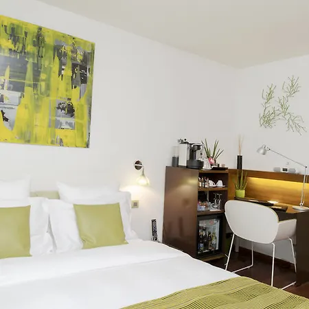 Hotell La Cour Des Augustins Boutique Gallery Design Geneve